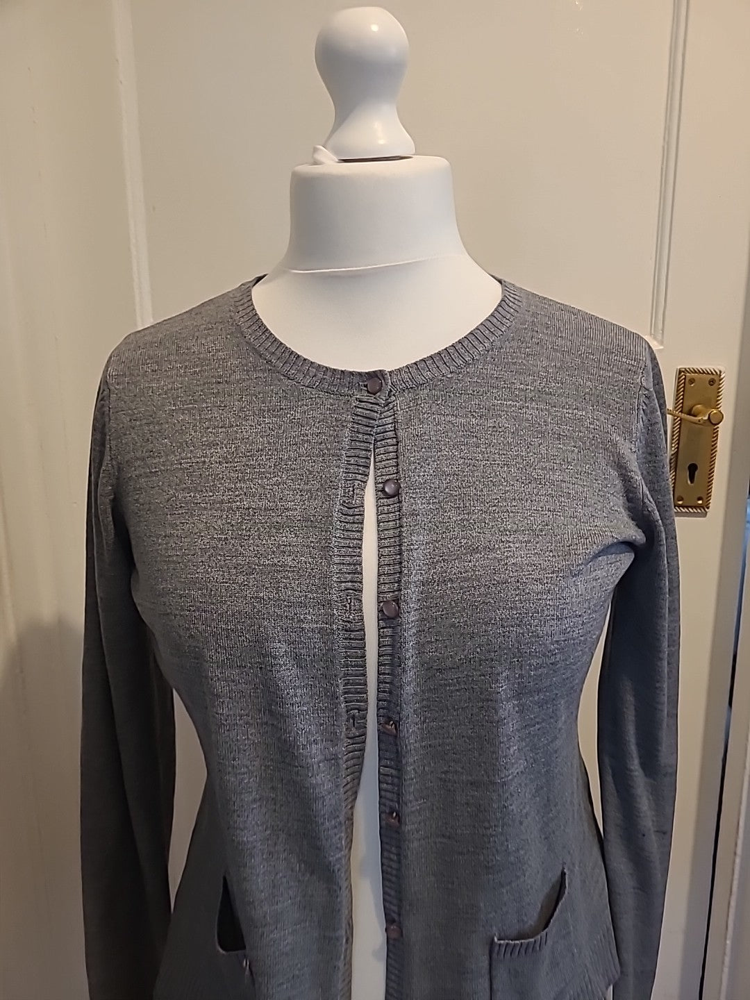 Ladies Bhs Size 14 Petites Grey Ribbed Buttoned Cardigan