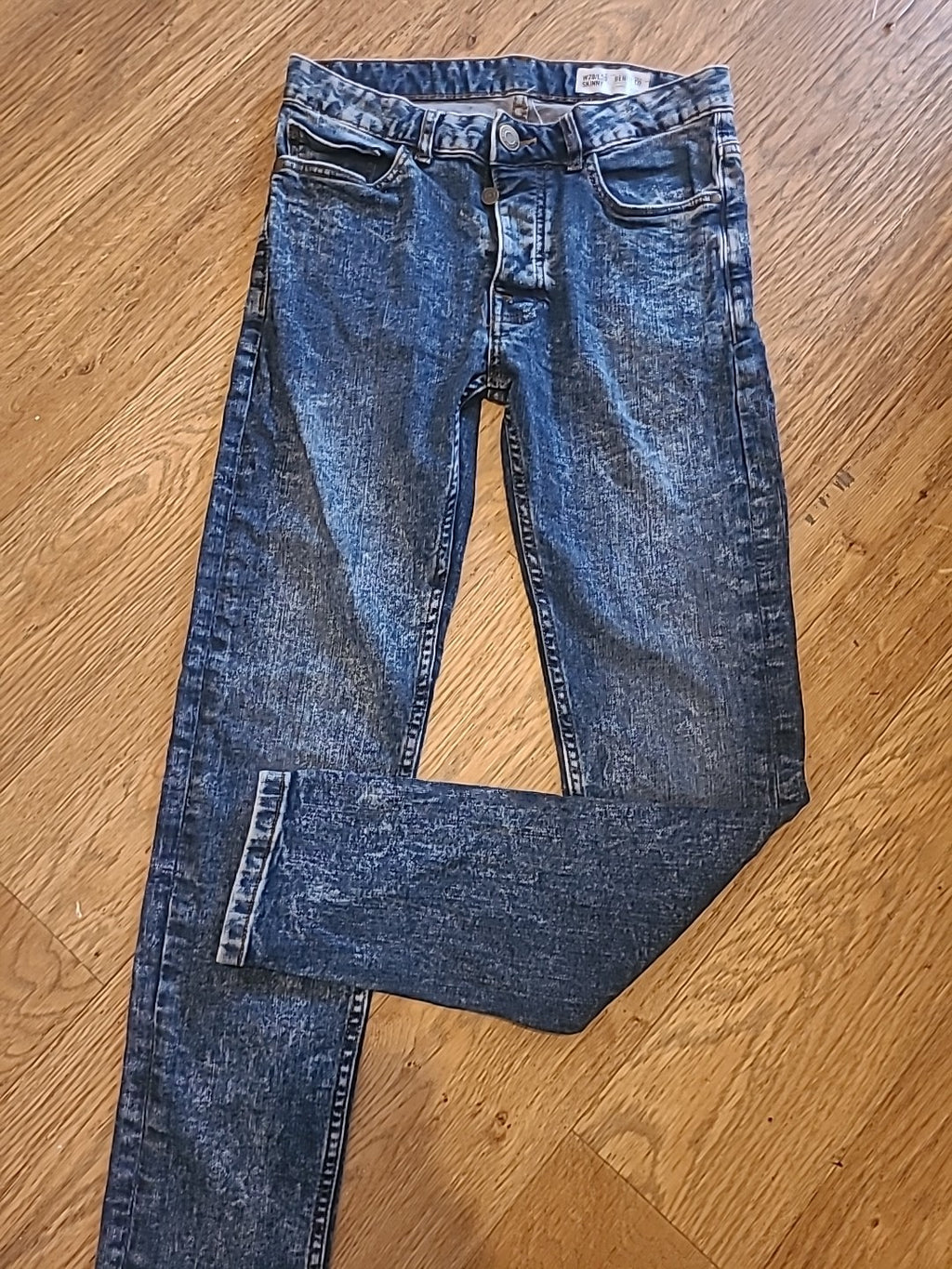 Ladies Denim&Co Size 28x30 Skinny Denim Jeans