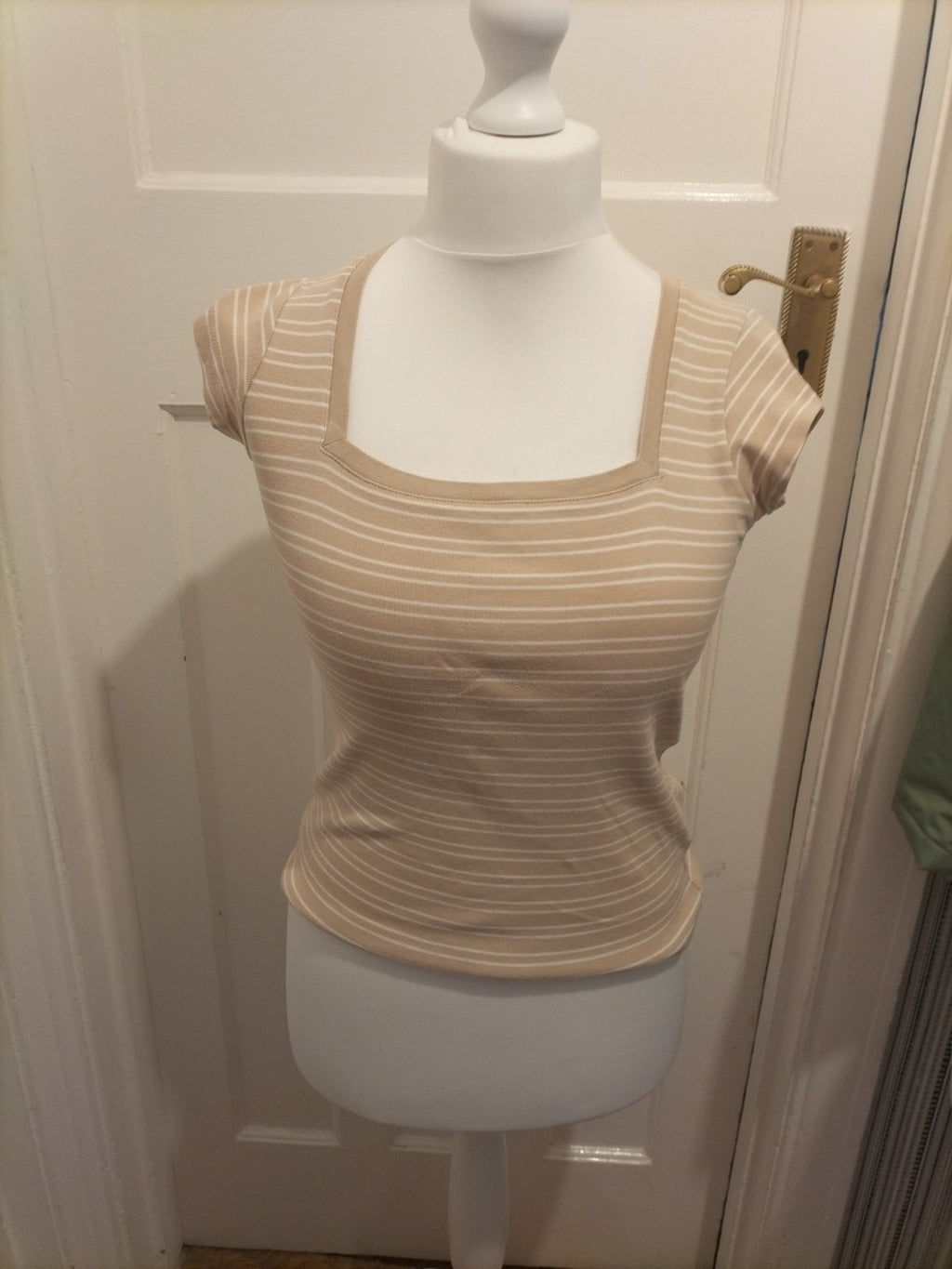 Ladies E-Vie Size 10-12 Pale Beige And White Striped Cap Sleeved Tshirt