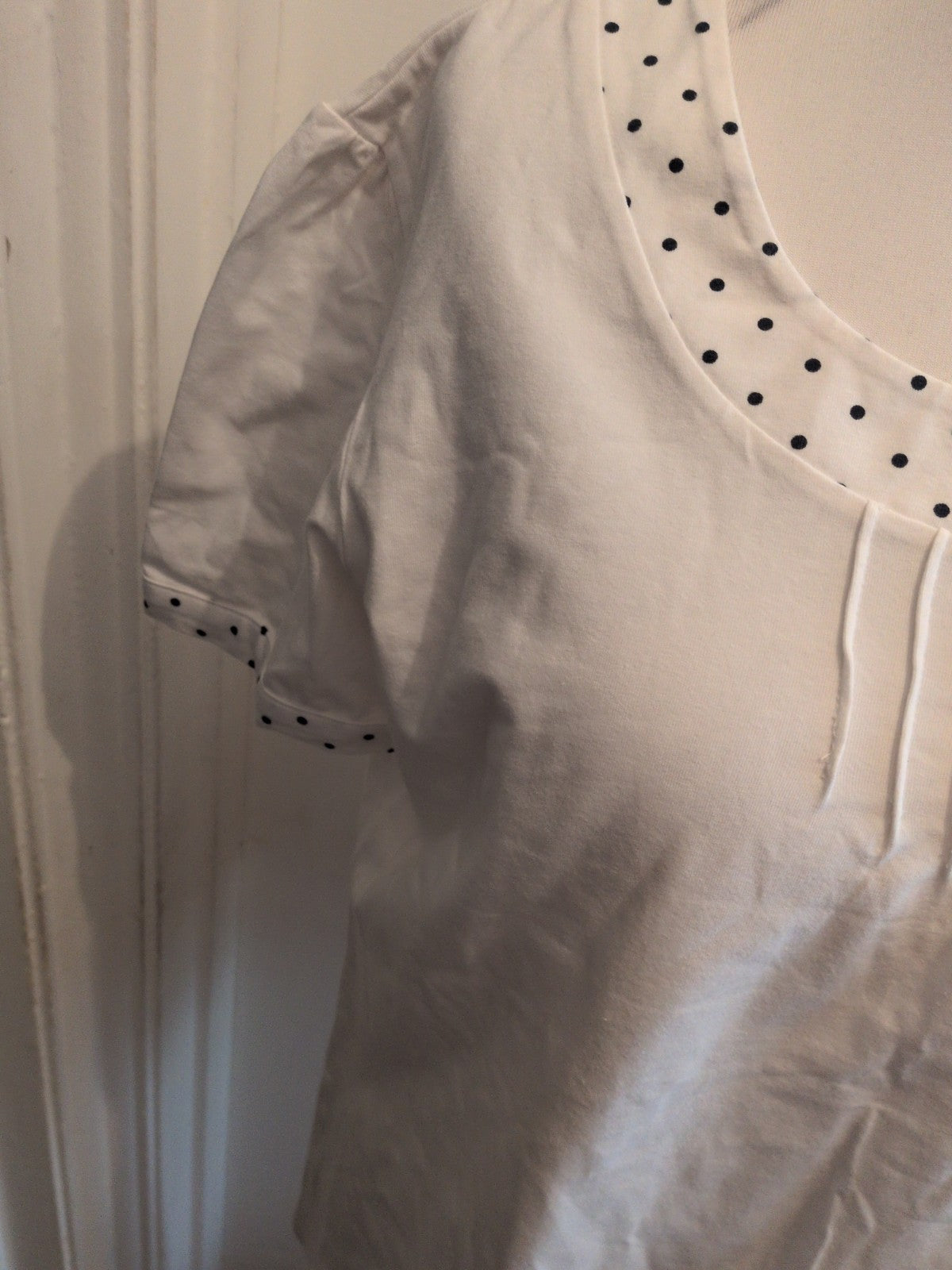 Damart 18-20 White With Polkadot Sleeve Hem T-shirt