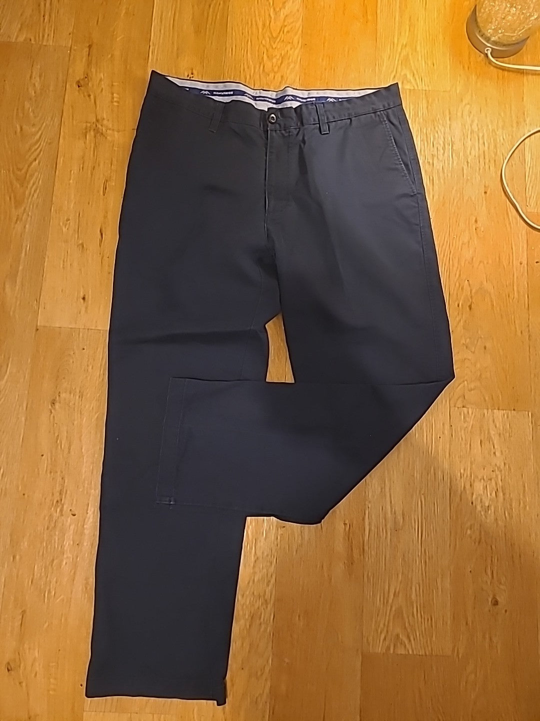 Mens Hawkridge Size 38x31 Navy Chino Trousers