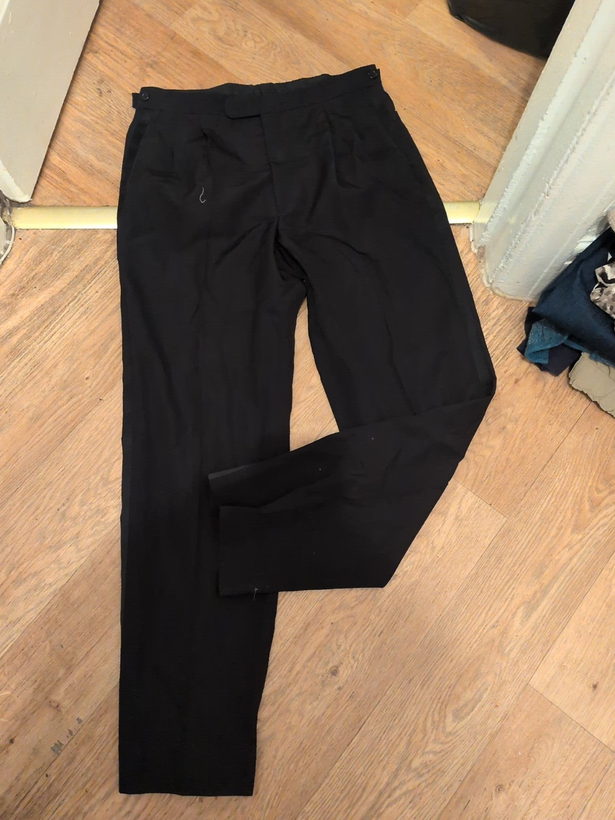Austin Reed 36" Black Smart Trousers