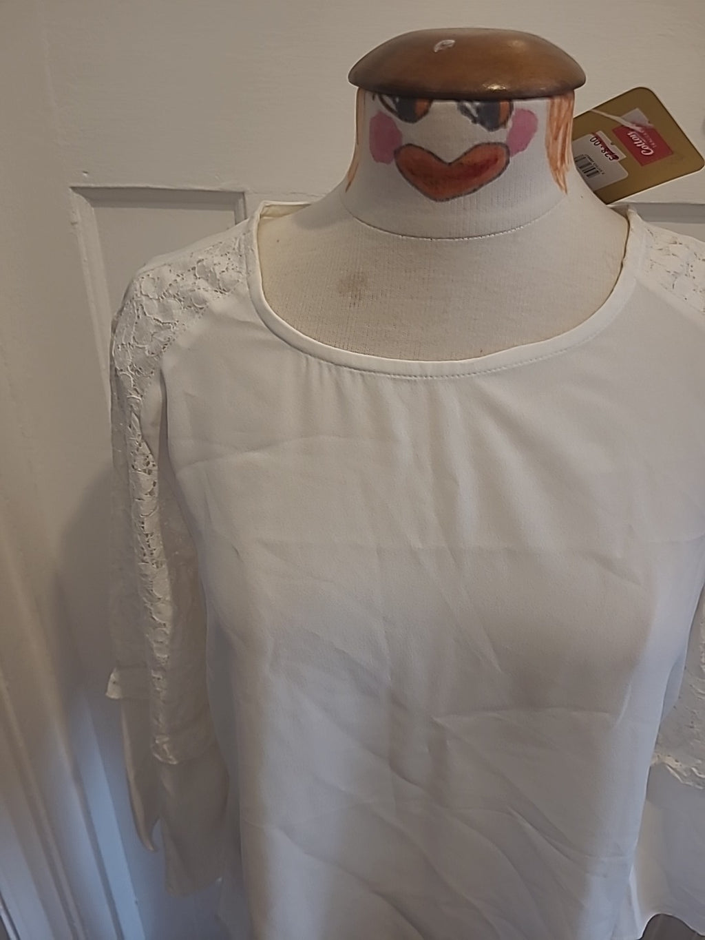 Brand New Ladies Cotton Traders Size 12 Ivory Lace Sleeved Blouse