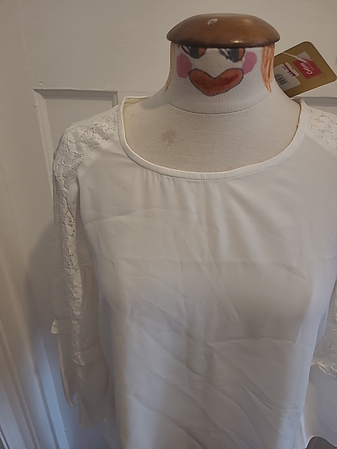 Brand New Ladies Cotton Traders Size 12 Ivory Lace Sleeved Blouse