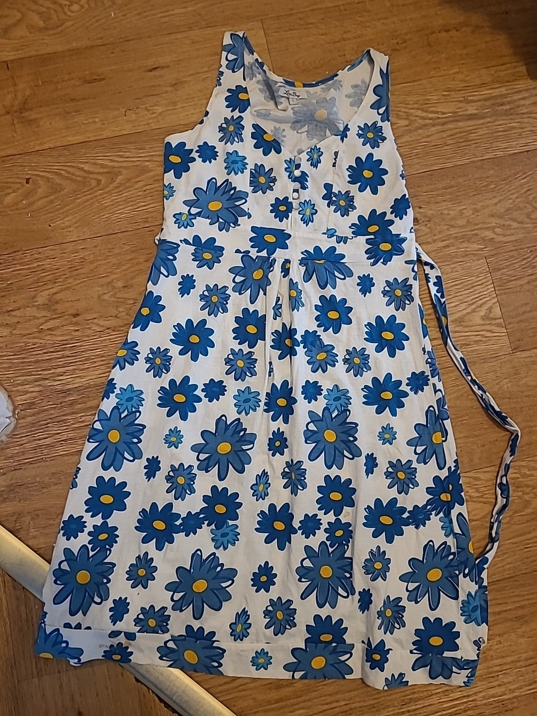Ladies Lime Bay Size 1(Small) White And Blue Sleeveless Dress
