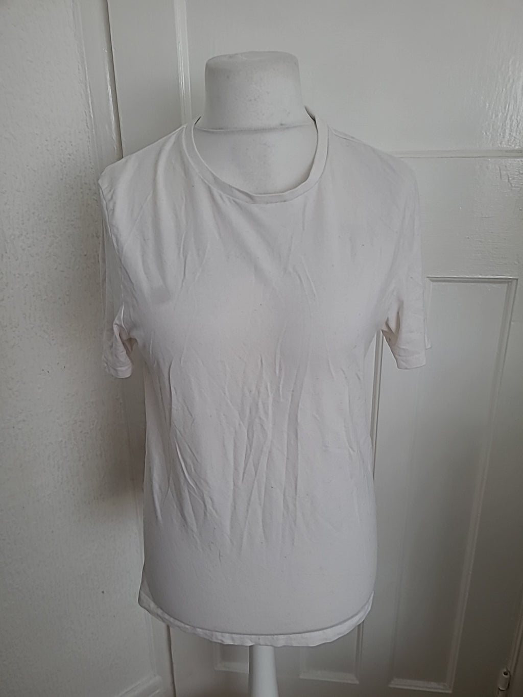 Mens Asos Size L White Short Sleeved Tshirt