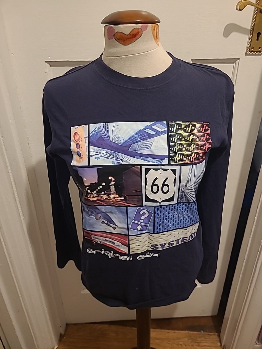 Mens Rebel Size 31-32 Chest Printed Tee