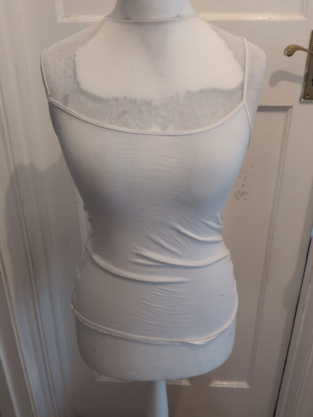 George 10 White The Fitted Cami