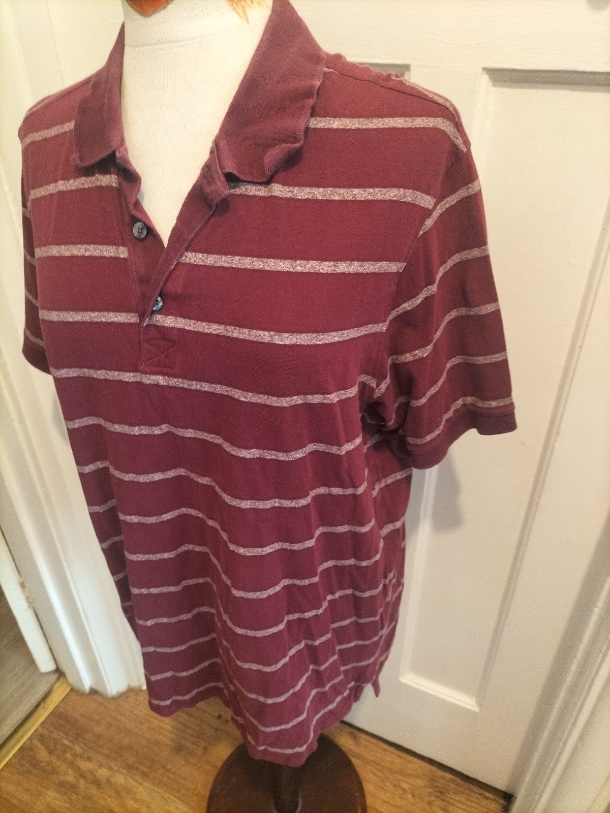 Mens Marks And Spencer Size Large Regular Fit Purple White Striped Short Sleeved