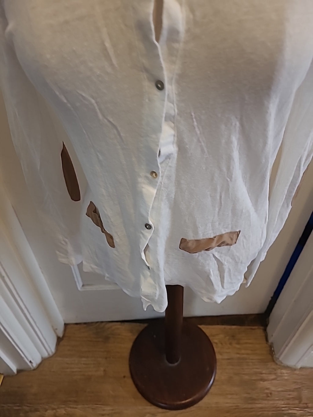 Ladies lady captain size medium white long sleeved cardigan