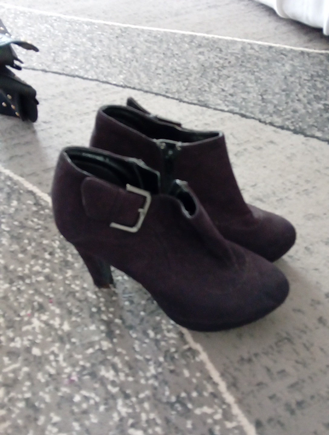 Ladies Black Boots Size 6 Newlook Free Delivery