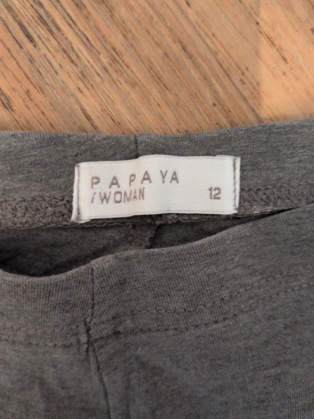 Ladies Papaya Size 12 Grey Ankle Legging