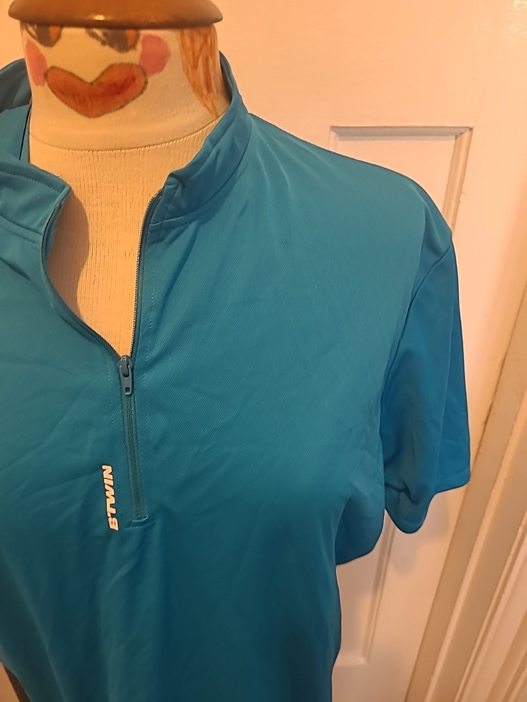 Mens Decathlon Size XL Blue Short Sleeved Activewear Top