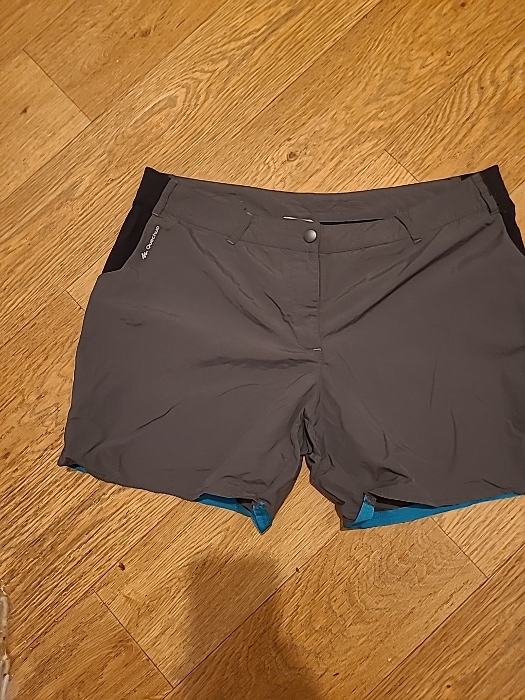Boys Decathlon Size 106-110cm Grey Shorts