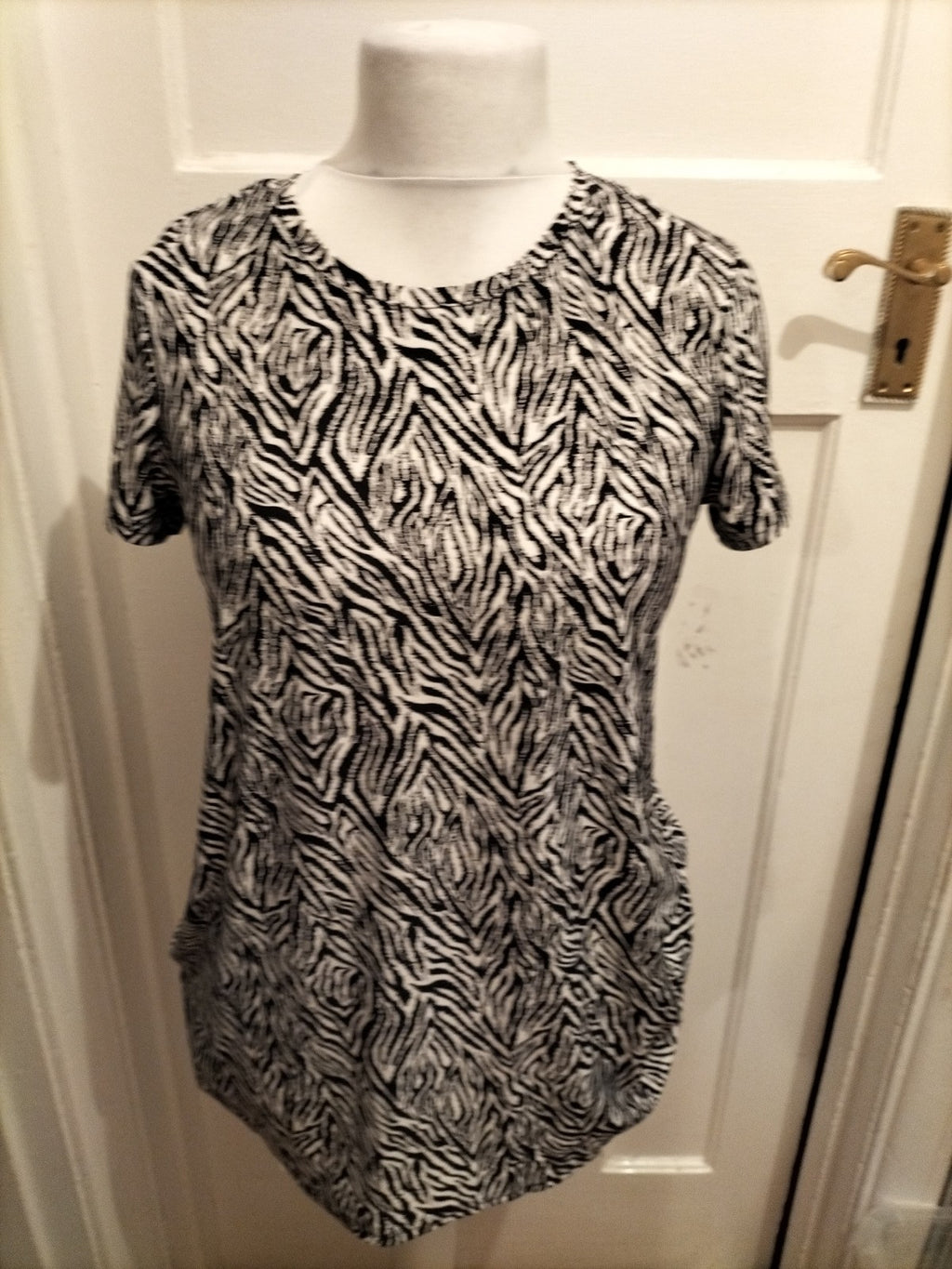 Beloved Medium Zebra Print Style Oversized Blouse Short Sleeve