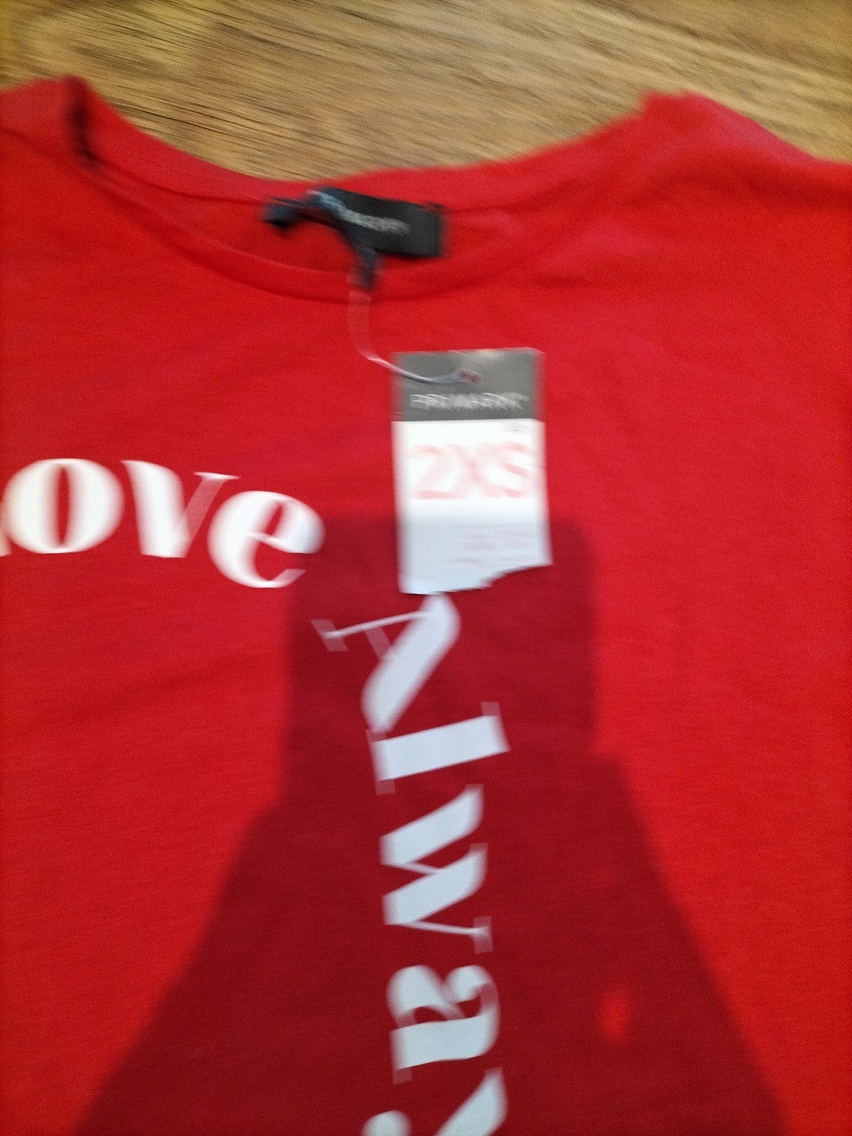 Brand New Ladies 2XS Red White Print Short Sleeved Tshirt