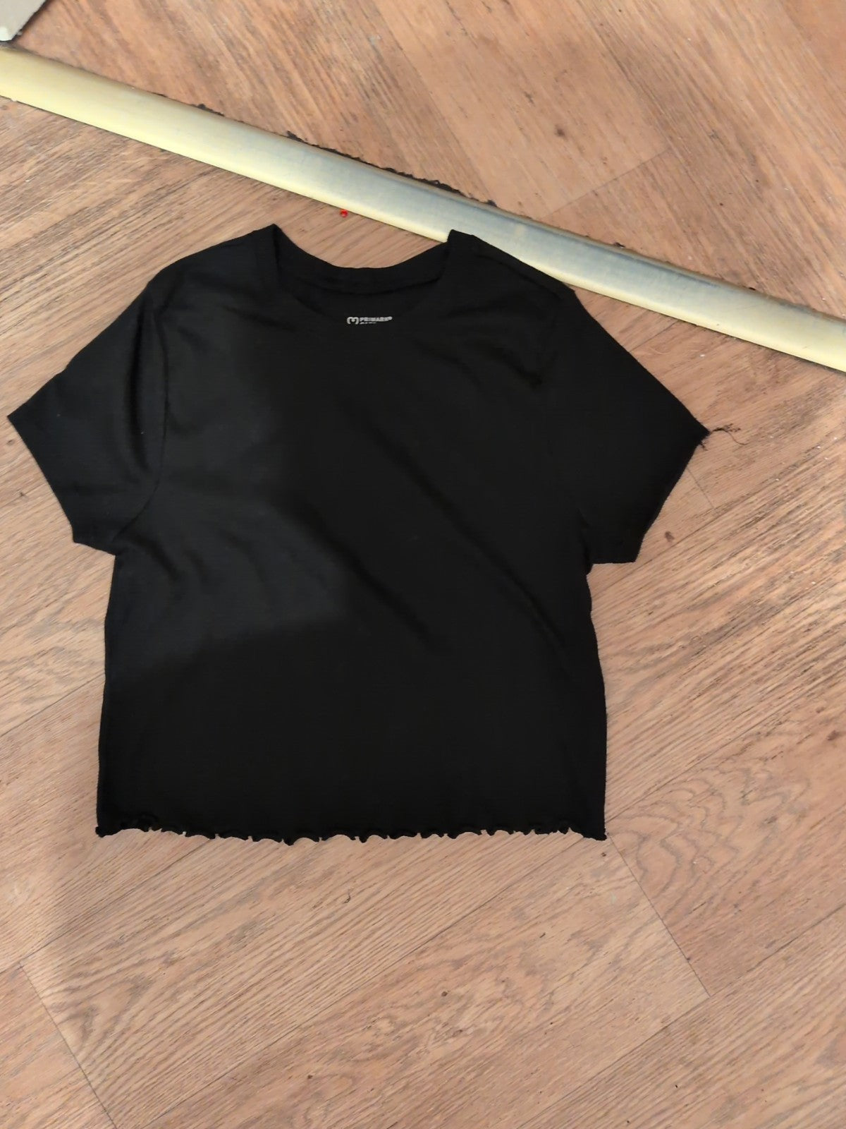 Primark XS Black Scallop Hem Short Sleeve T-shirt