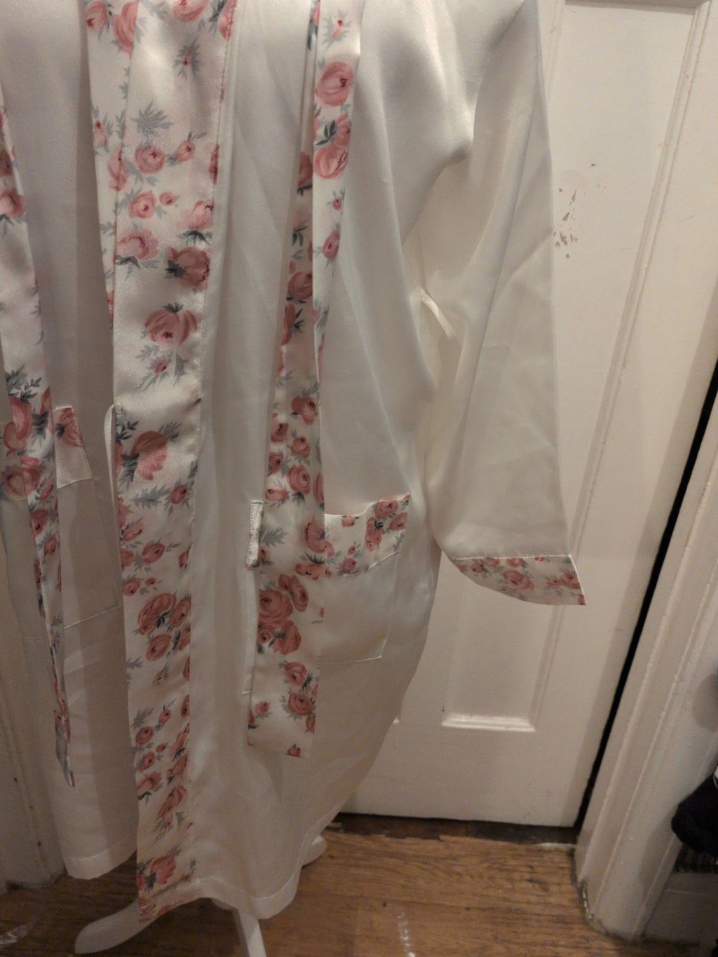 Ladies Large Satin Style Pyjama Gown