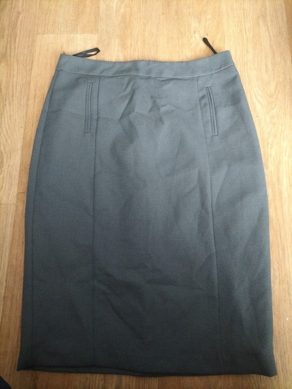 Ladies BHS Size 10 Grey Lined Pencil Skirt
