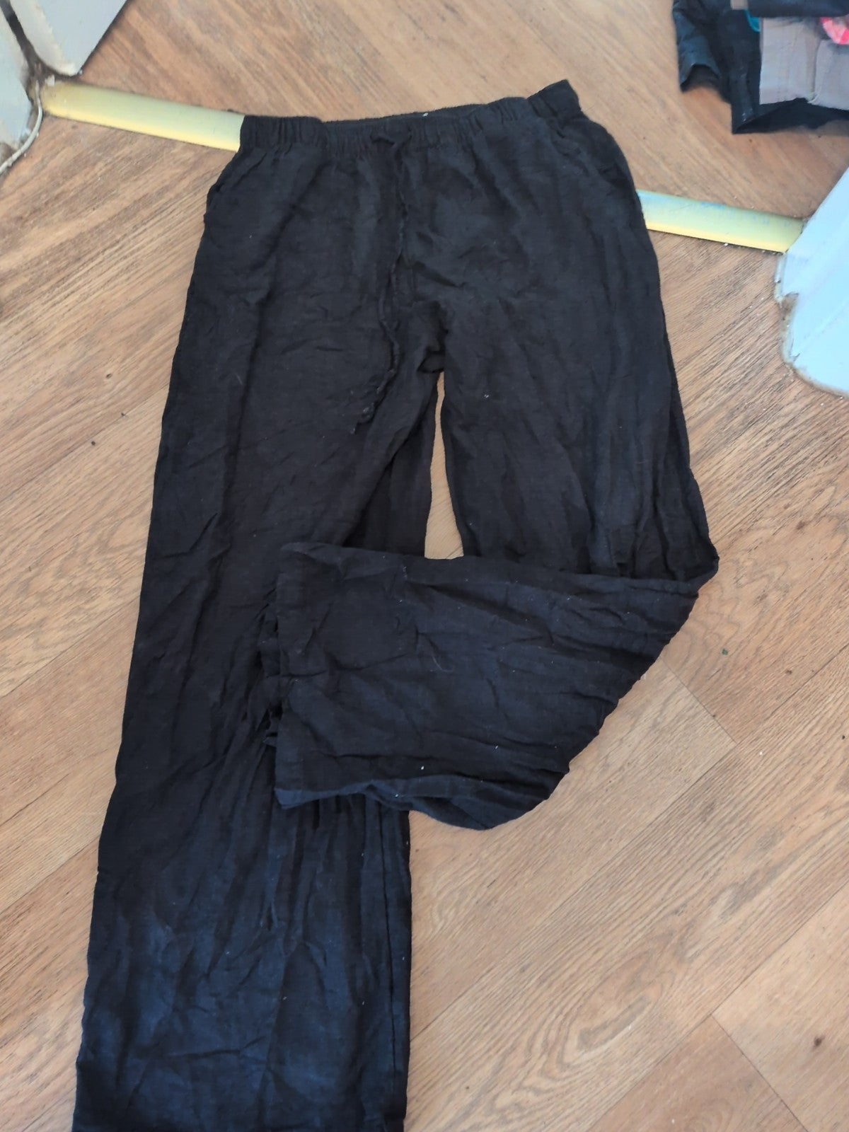 Str 12 Black Elasticated Trousers