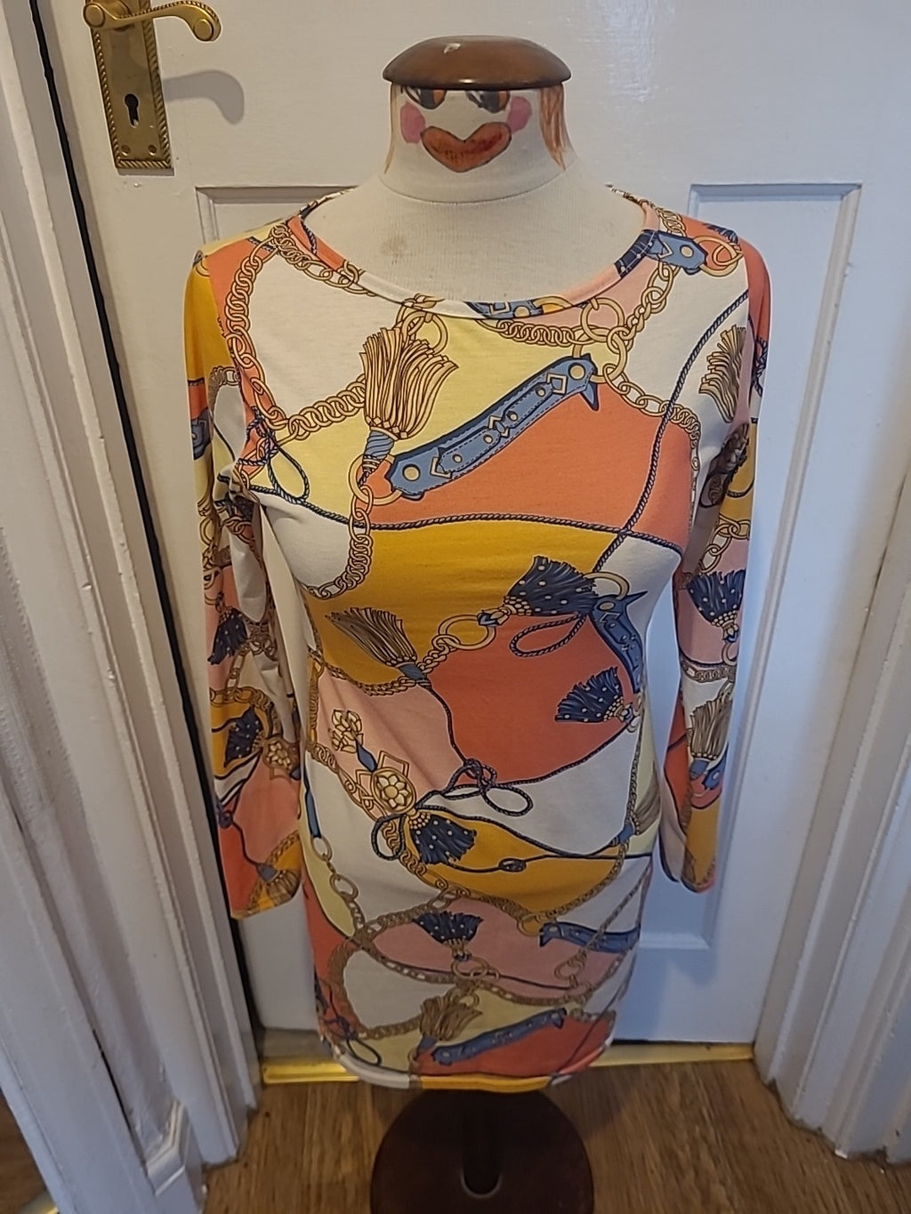 Ladies QED Size M/L Multi Aztec Long Sleeved Dress