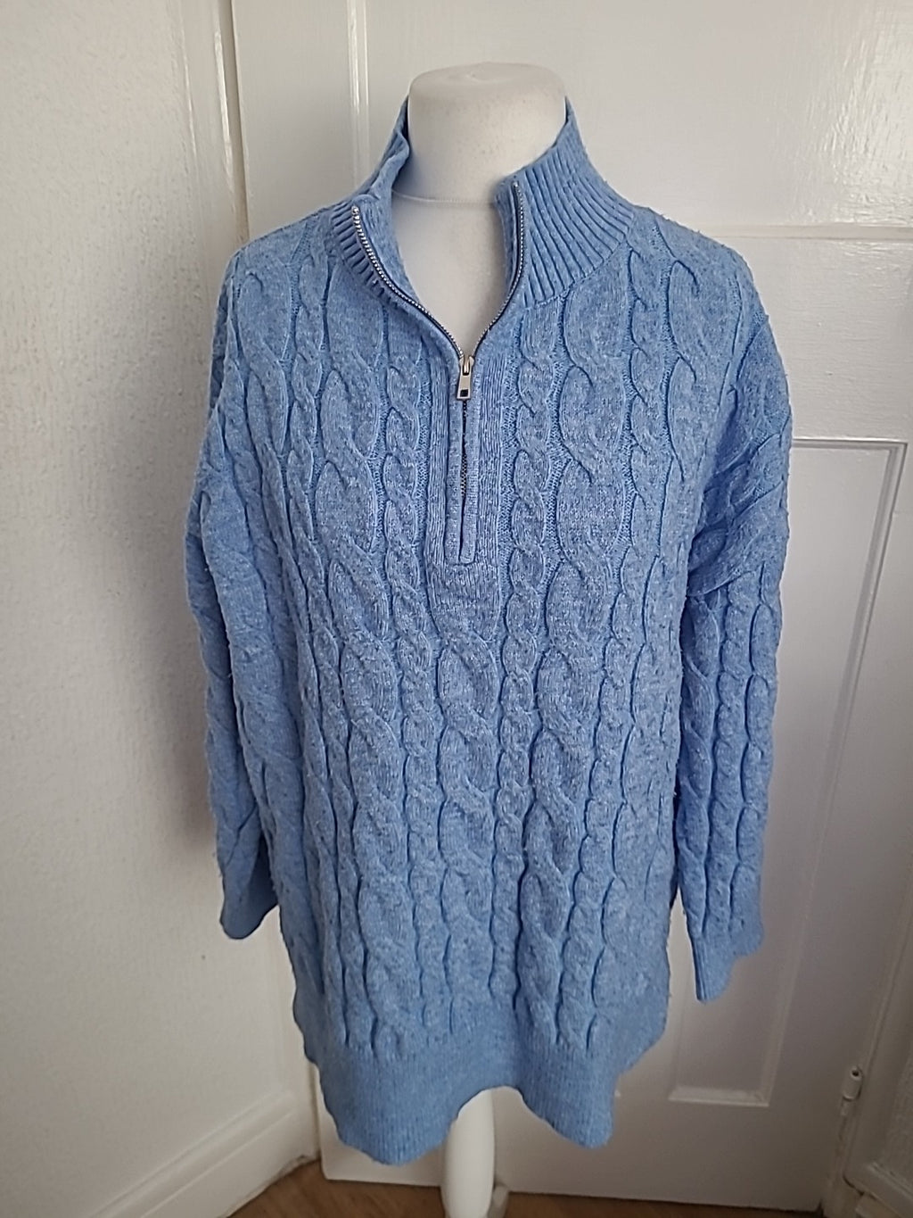 Mens Peacocks Size Large Blue Fleck Long Sleeved Jumper