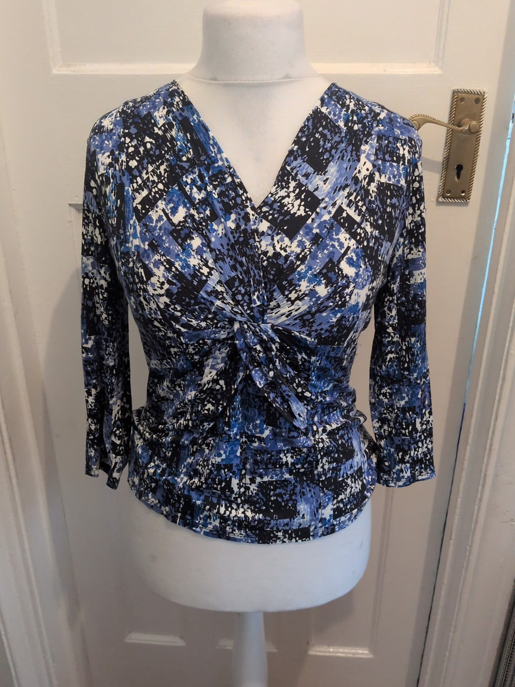 Cc Petite Small Blue Black White Long Sleeve Blouse