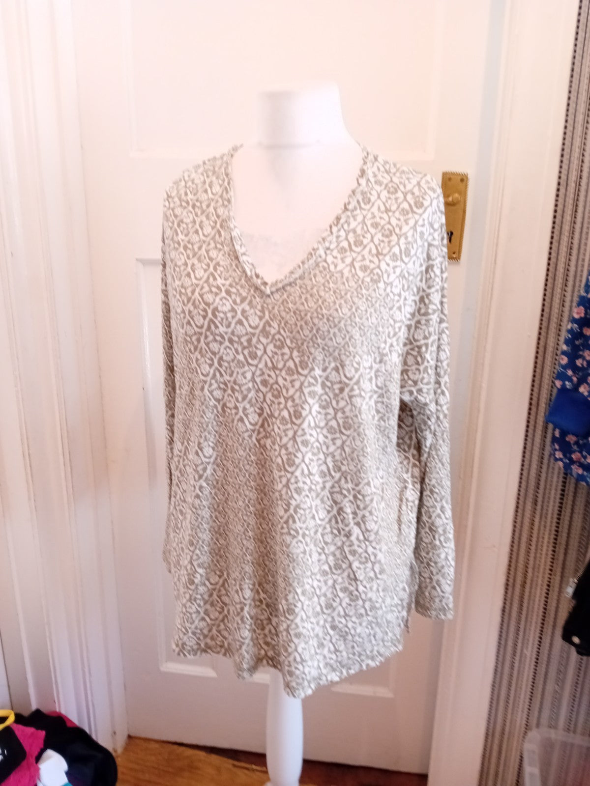 M&S Collection 14 Green And White Long Sleeve Blouse