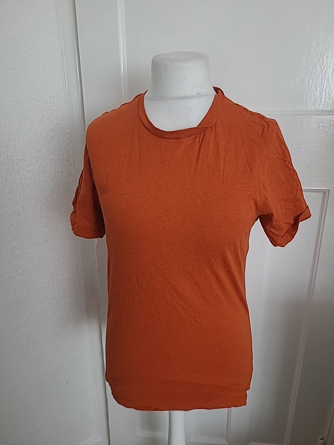 Mens M&S Size Small Regular Fit Orange Short Sleeved Tshirt