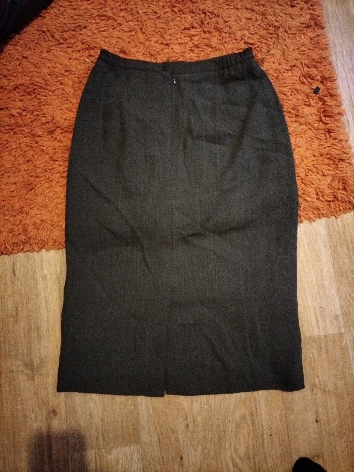 Ladies Windsmoor Size 10 Grey Lined Skirt
