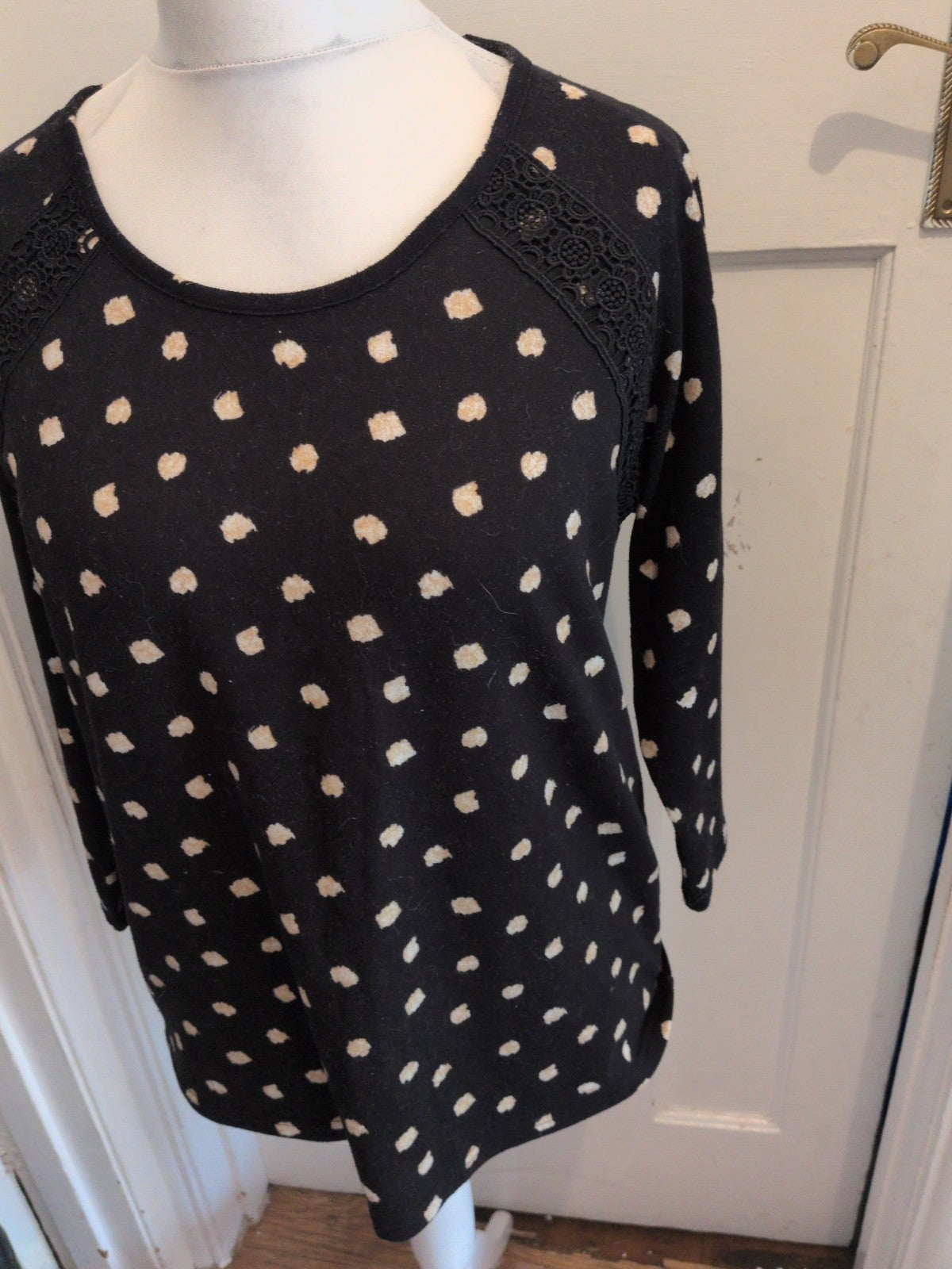 Ladies Bonmarche 16 Black Spot Long Sleeve Jumper