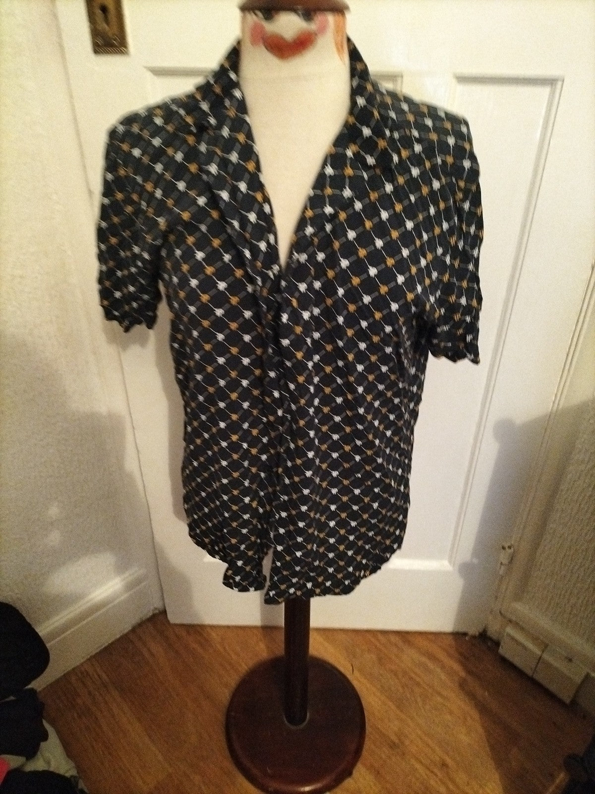 Mens Primark Size Small Regular Fit Navy/White/Mustard Short Sleeved Shirt