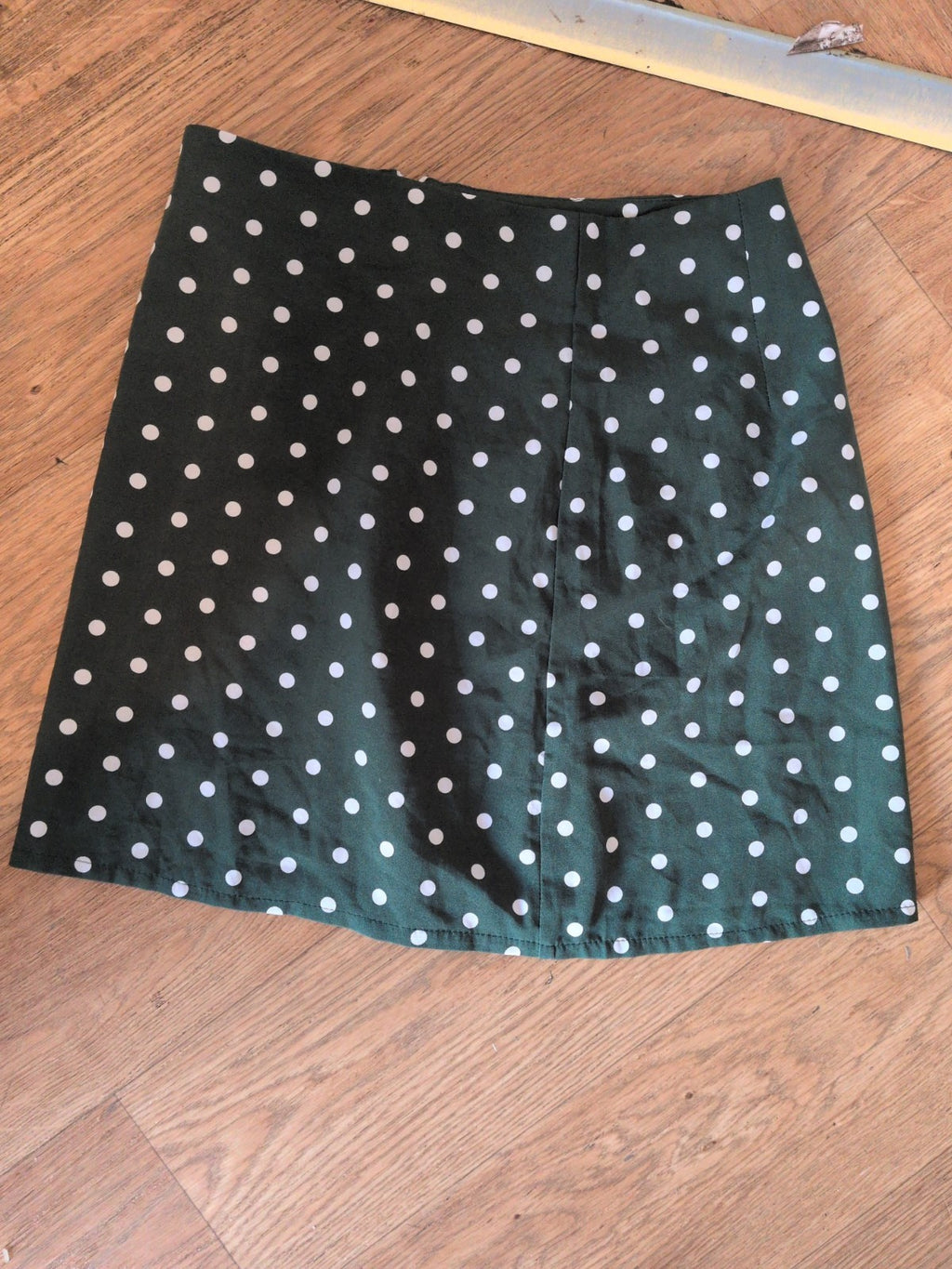 Shein XS Green Spot Mini Skirt