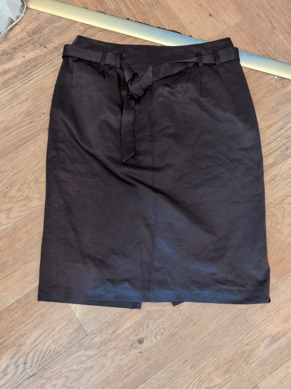 Autograph 12 Dark Chocolate Skirt With Belt Below Knee Length
