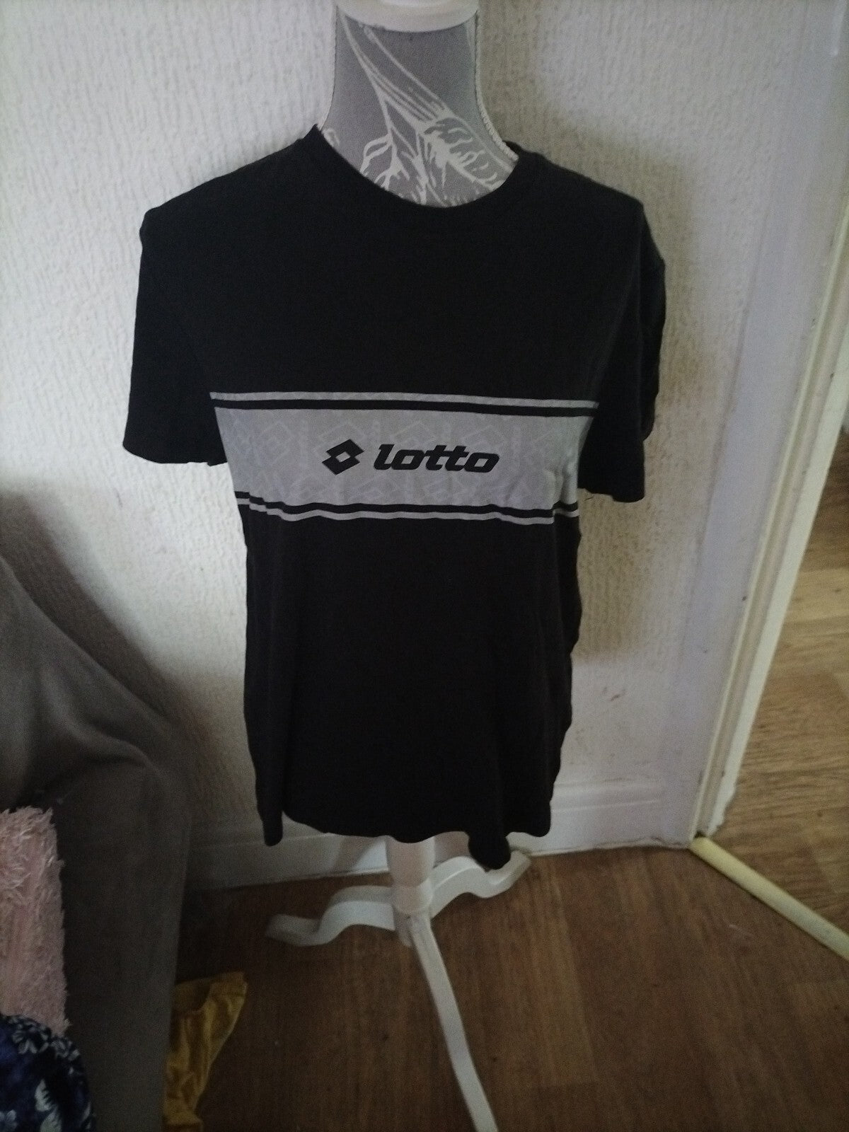 Mens Primark Size Large Black Short Sleeved Tshirt