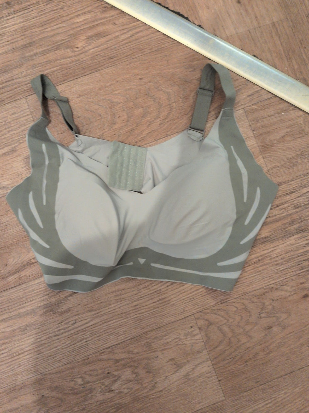 6xl Green Padded Seamless Bra