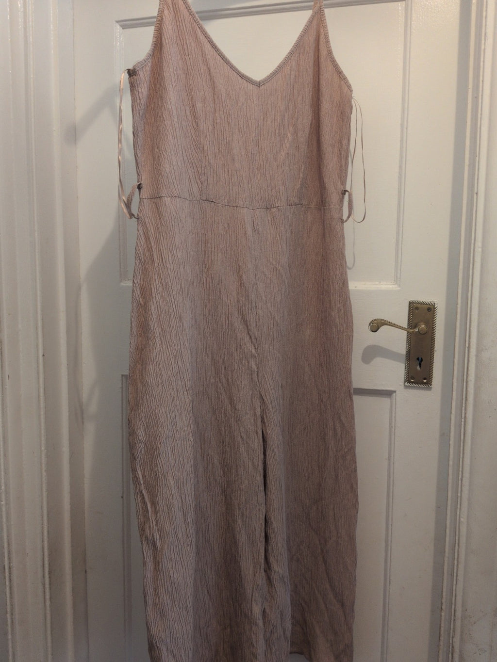 Ladies Primark Size 14 Beige Crinkle Sleeveless Jumpsuit