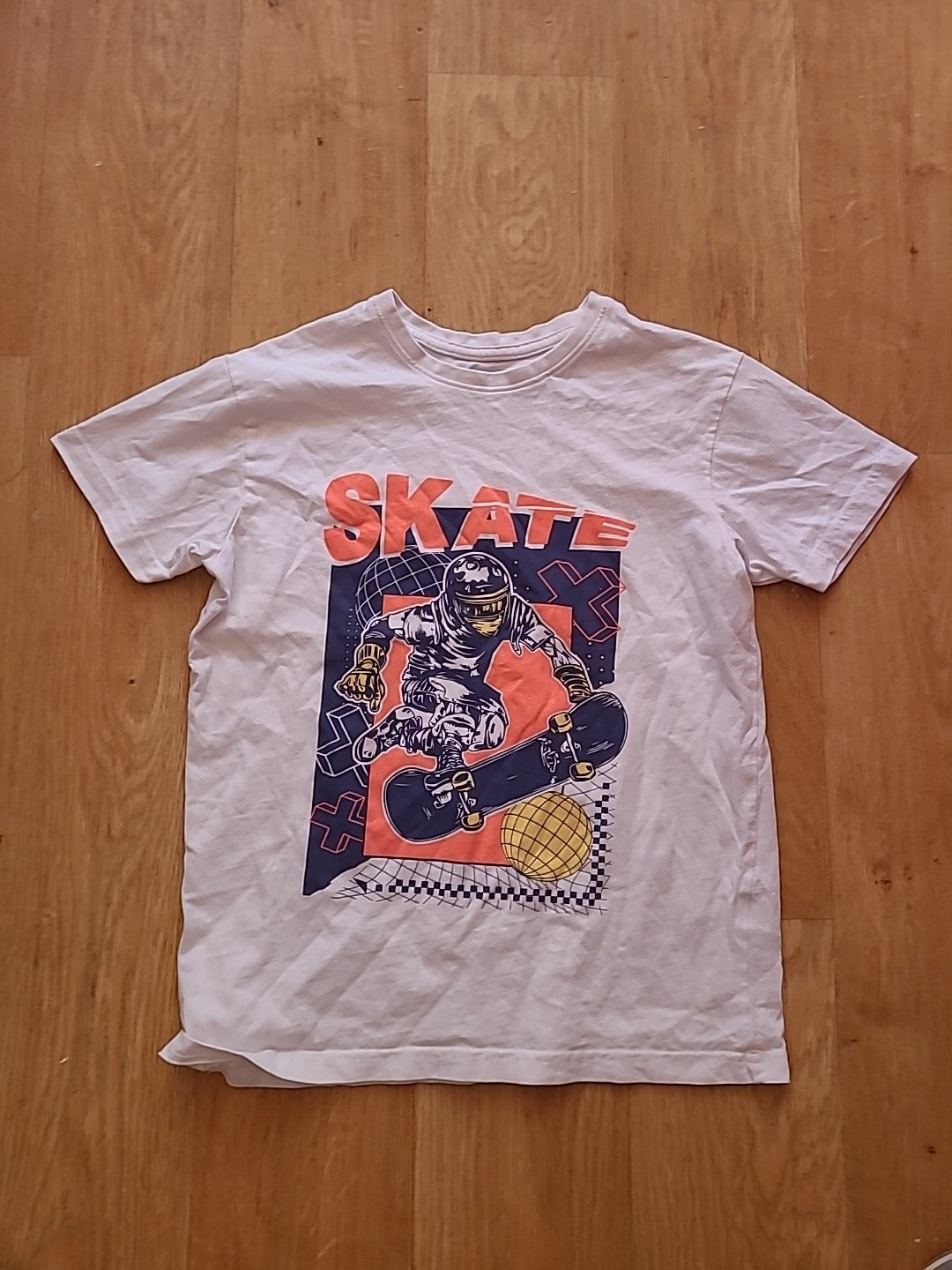 Boys Primark 10-11 Years White Skate Tshirt