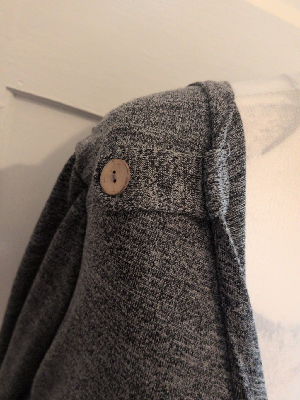 Ladies XL Grey Fleck With Black Long Sleeve Blouse