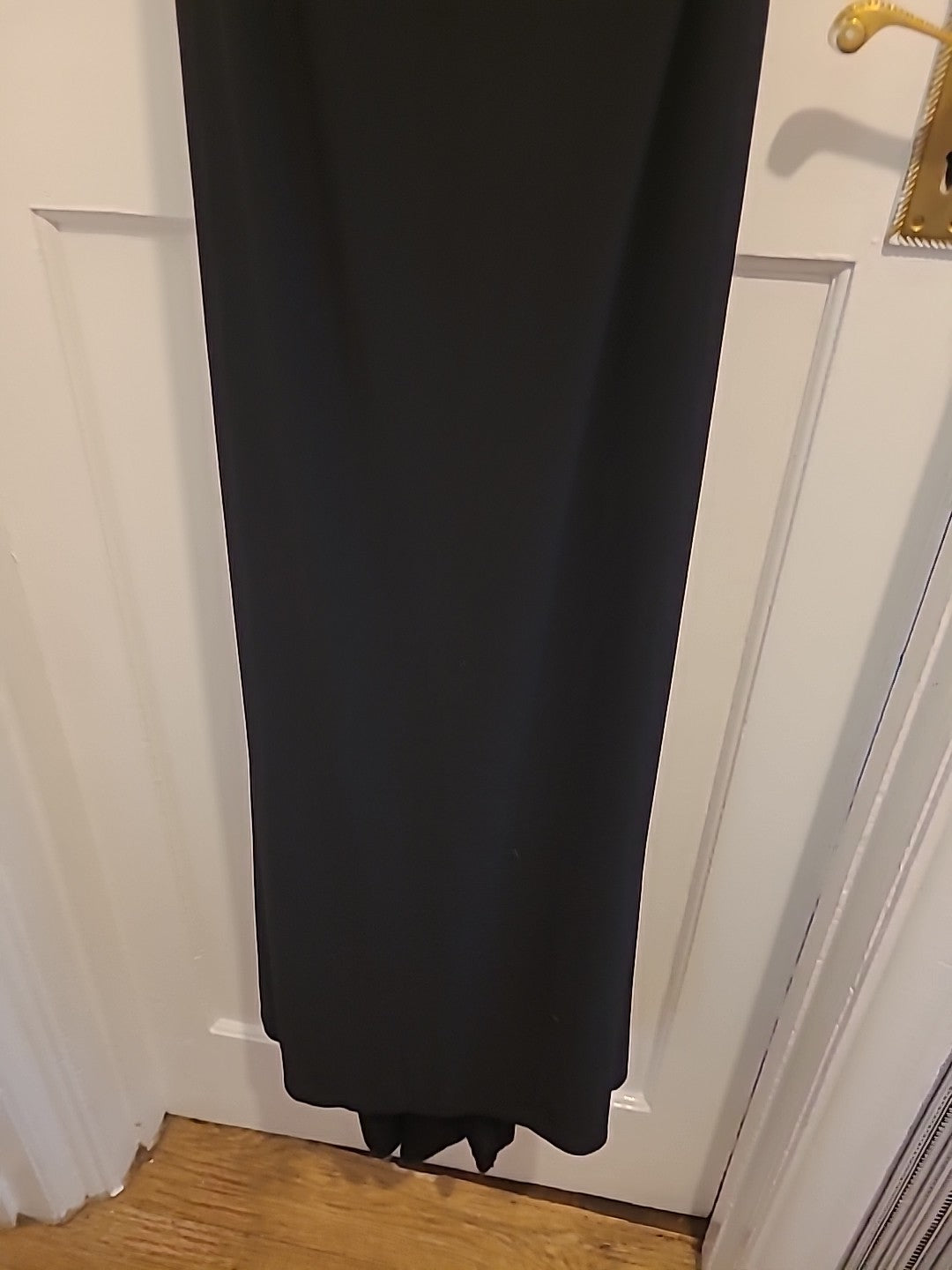 Ladies Betsy&Adam Size 6 Black Padded Bust Sleeveless Long Length Dress
