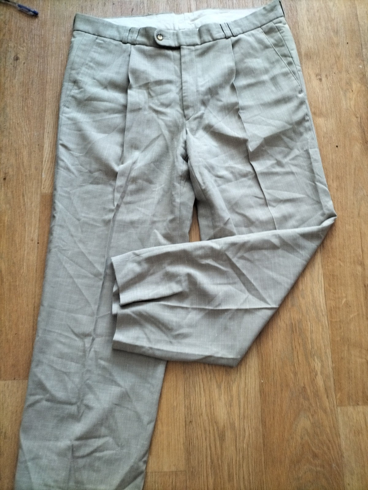 Mens Widax Size 36L Light Khaki Trousers