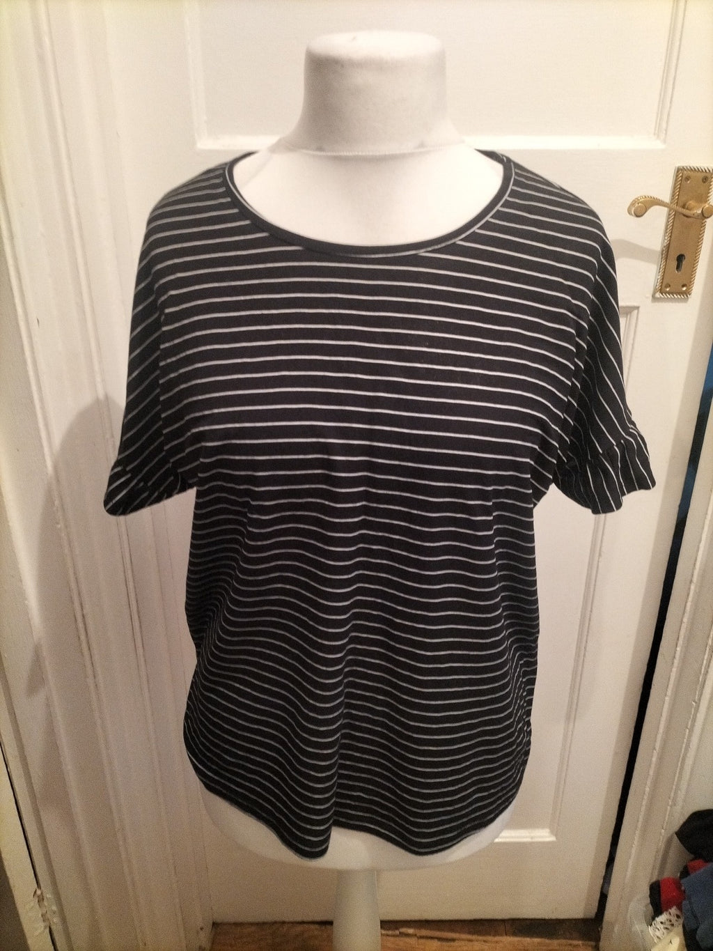 Ladies 12 Matalan Striped Black Short Sleeved Blouse