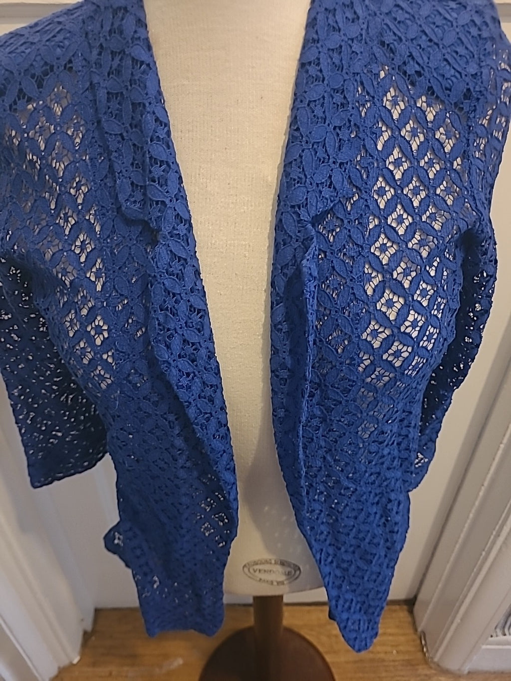 Ladies Unbranded Size Small Blue See Through Cardigan