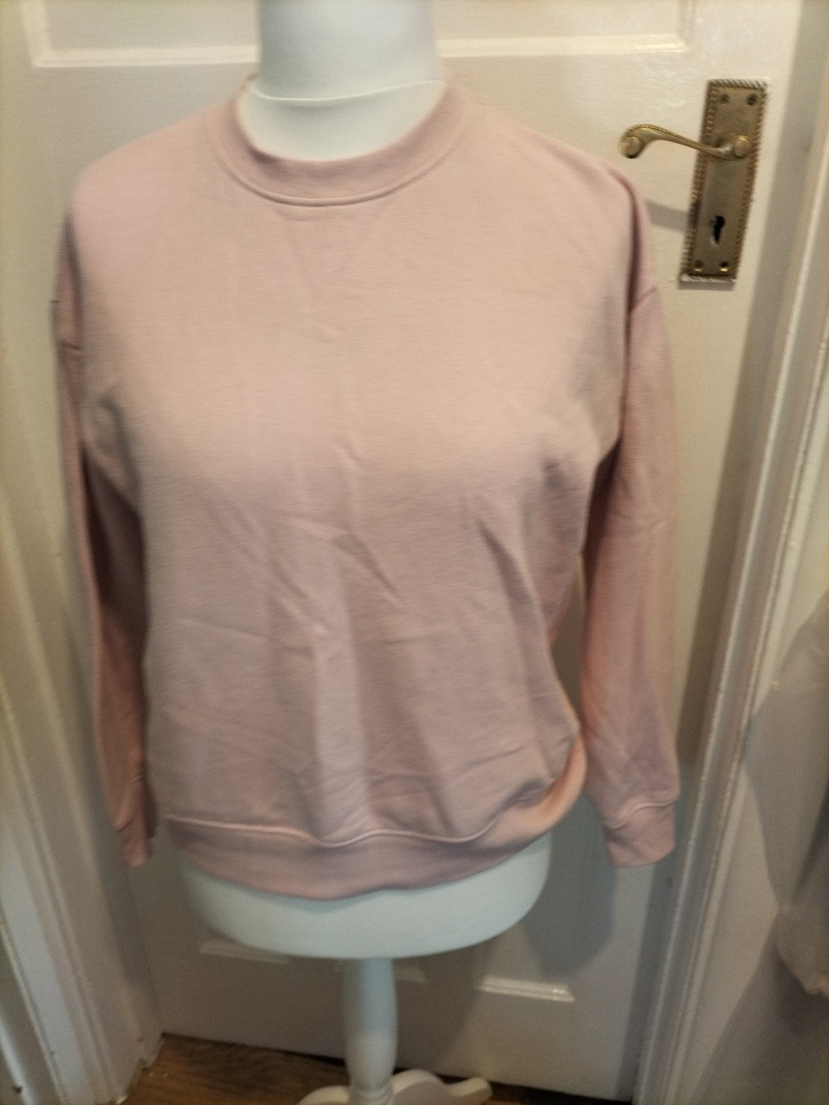 Ladies Primark Size 6-8 Pink Long Sleeved Jumper