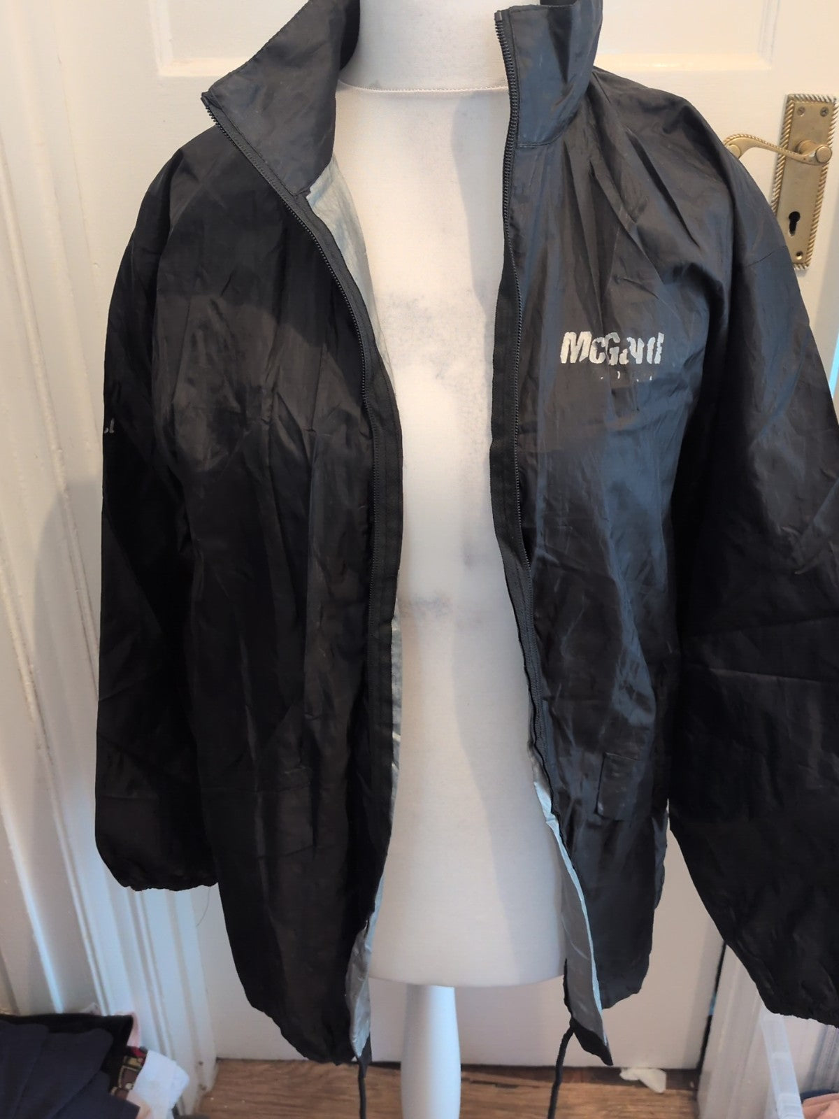 Us Basic Medium Black Rain Coat