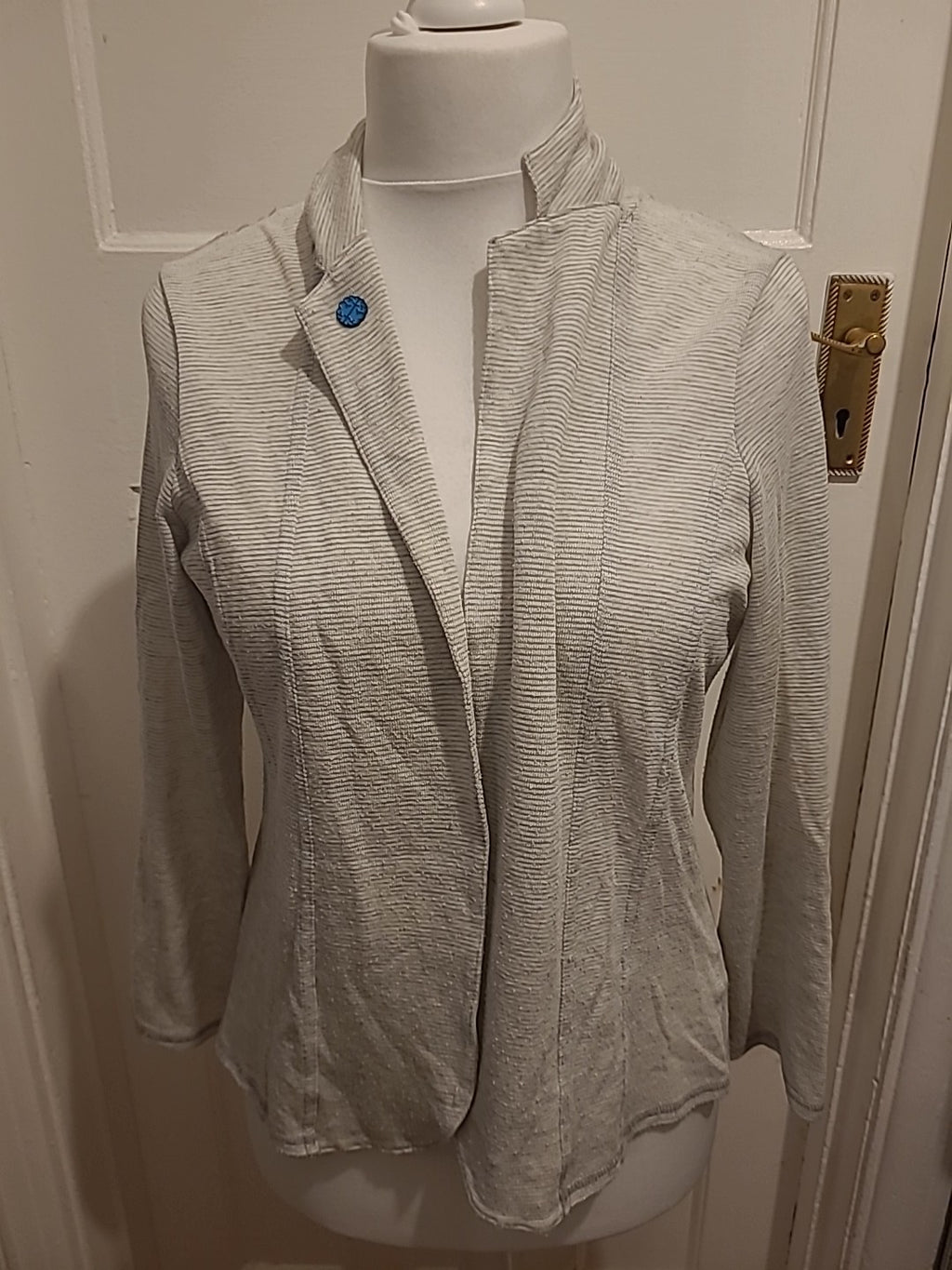 Ladies Marks And Spencer Size 16 Grey Striped Cardigan