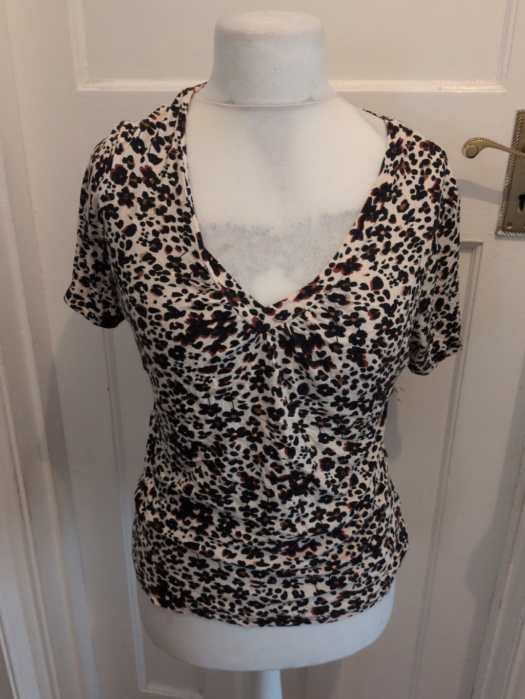 Tu 12 Beige Black Floral V Neck Blouse