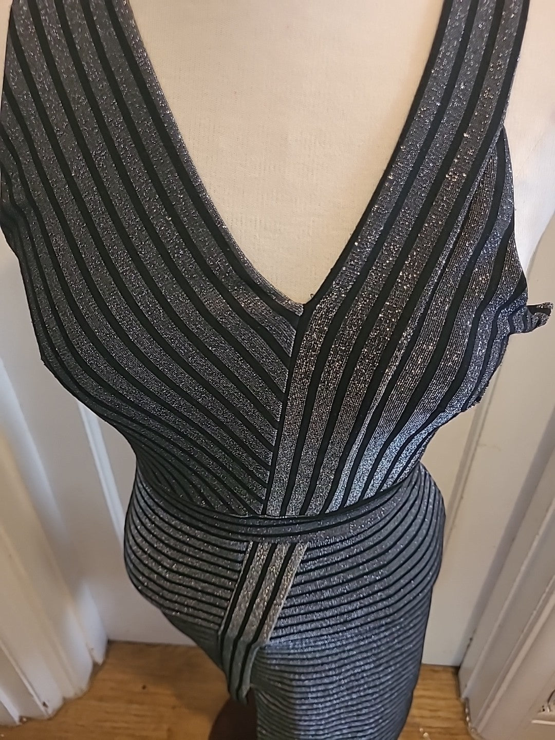 Ladies Miss Selfridge Size 10 Silver Split Hem Sleeveless Dress