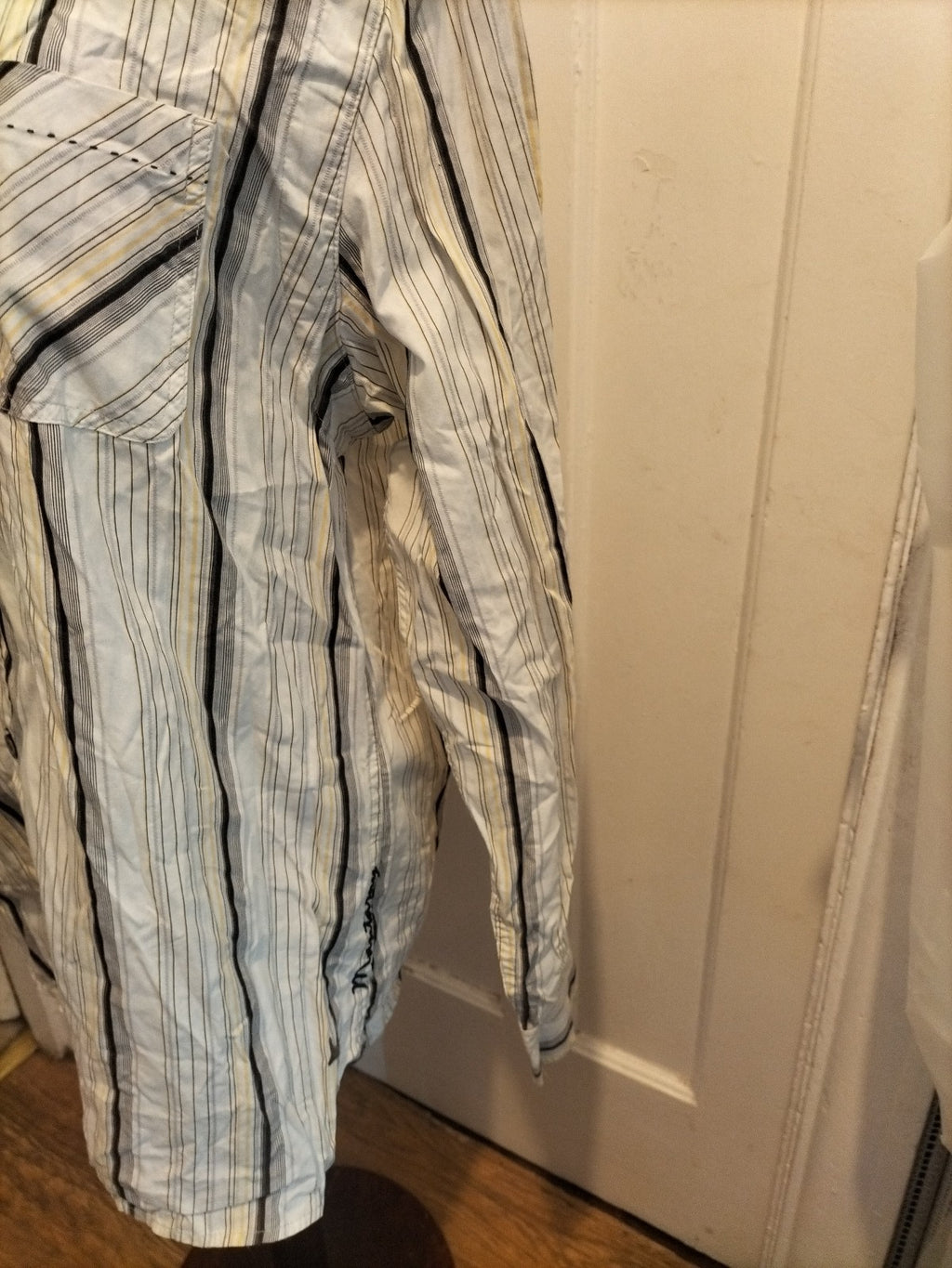 Mens Mantaray Size Medium Multi Striped Shirt