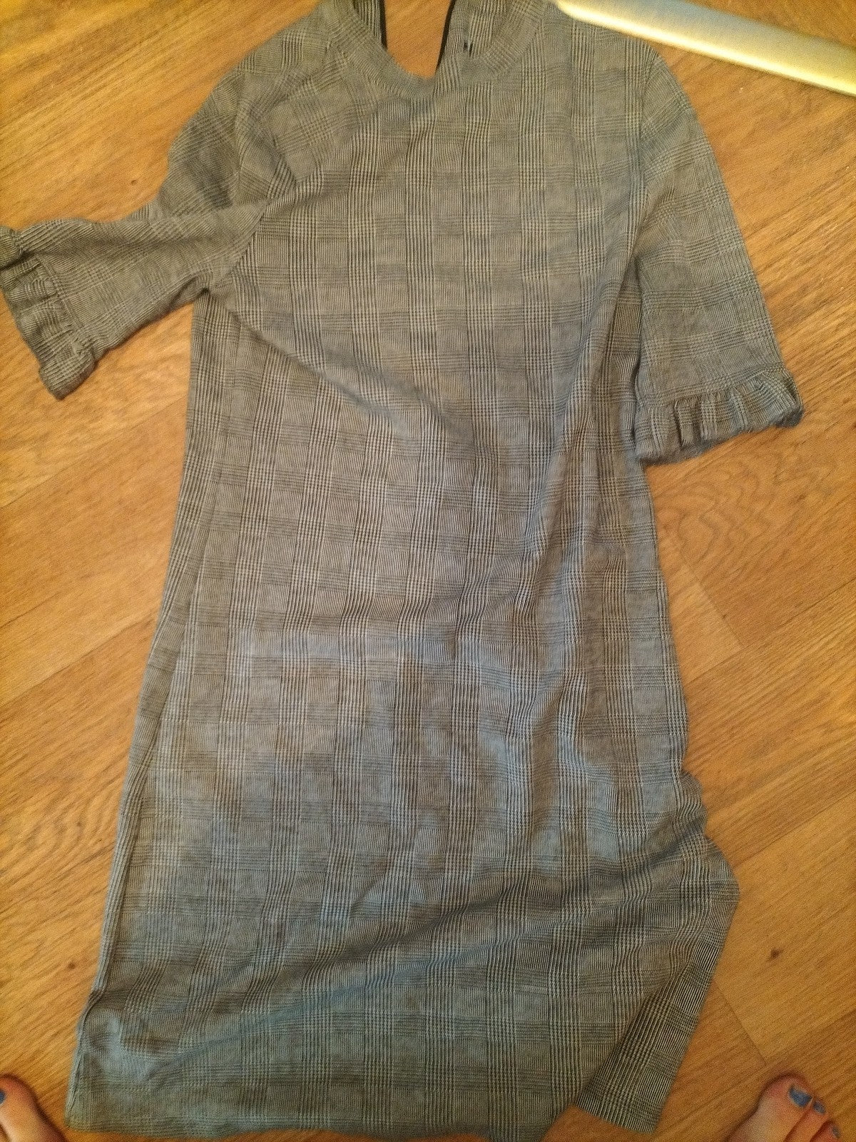 Ladies Marks And Spencers Size 10r Grey Frill Sleeve Dress
